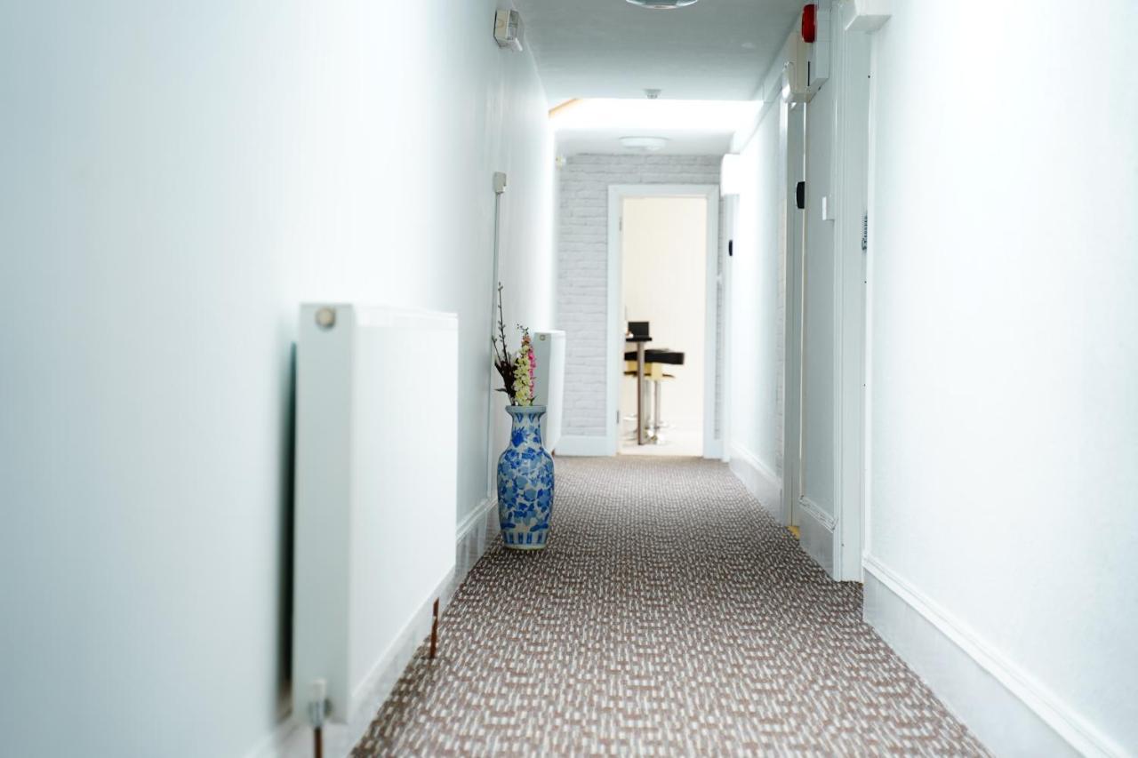 Serviced Property Plymouth Buitenkant foto
