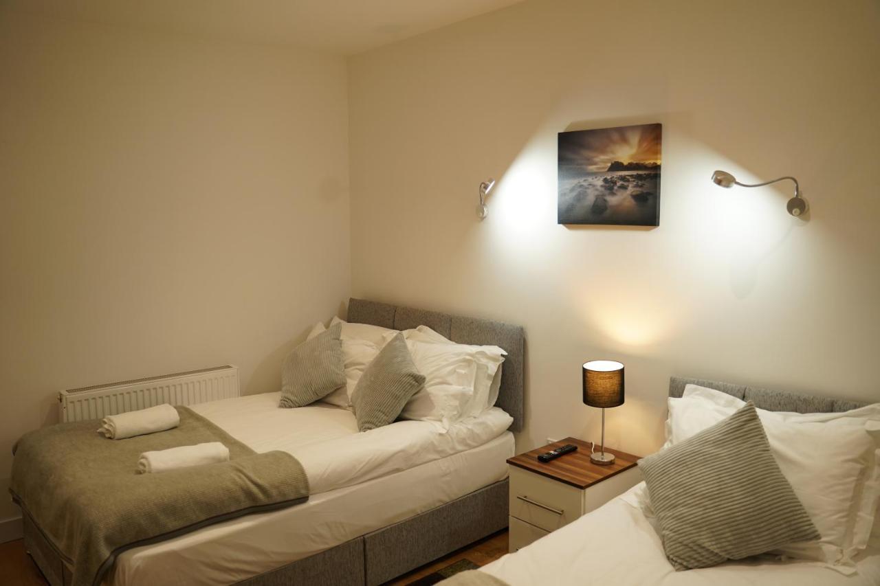 Serviced Property Plymouth Appartement Buitenkant foto