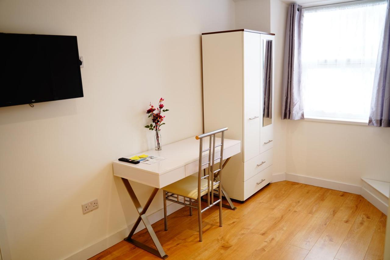 Serviced Property Plymouth Appartement Buitenkant foto