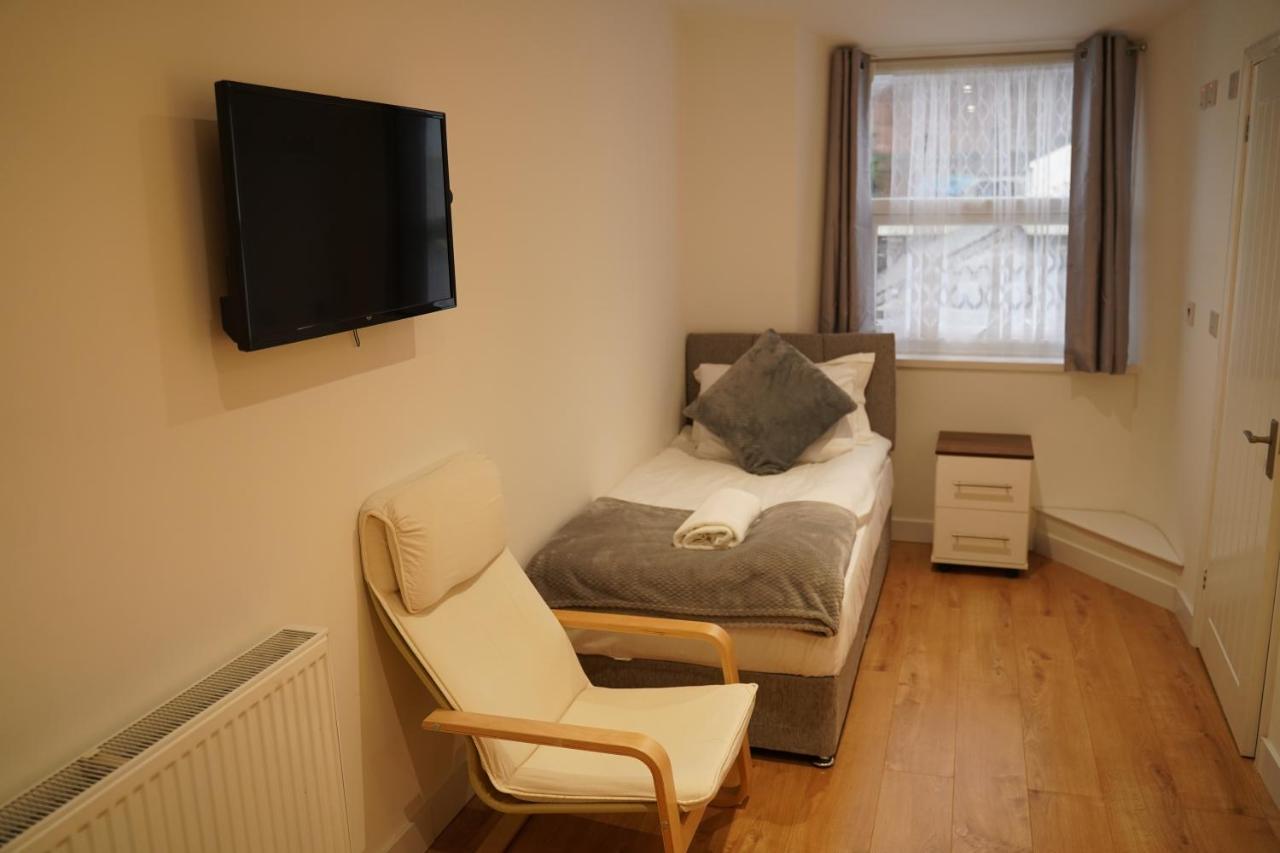 Serviced Property Plymouth Appartement Buitenkant foto