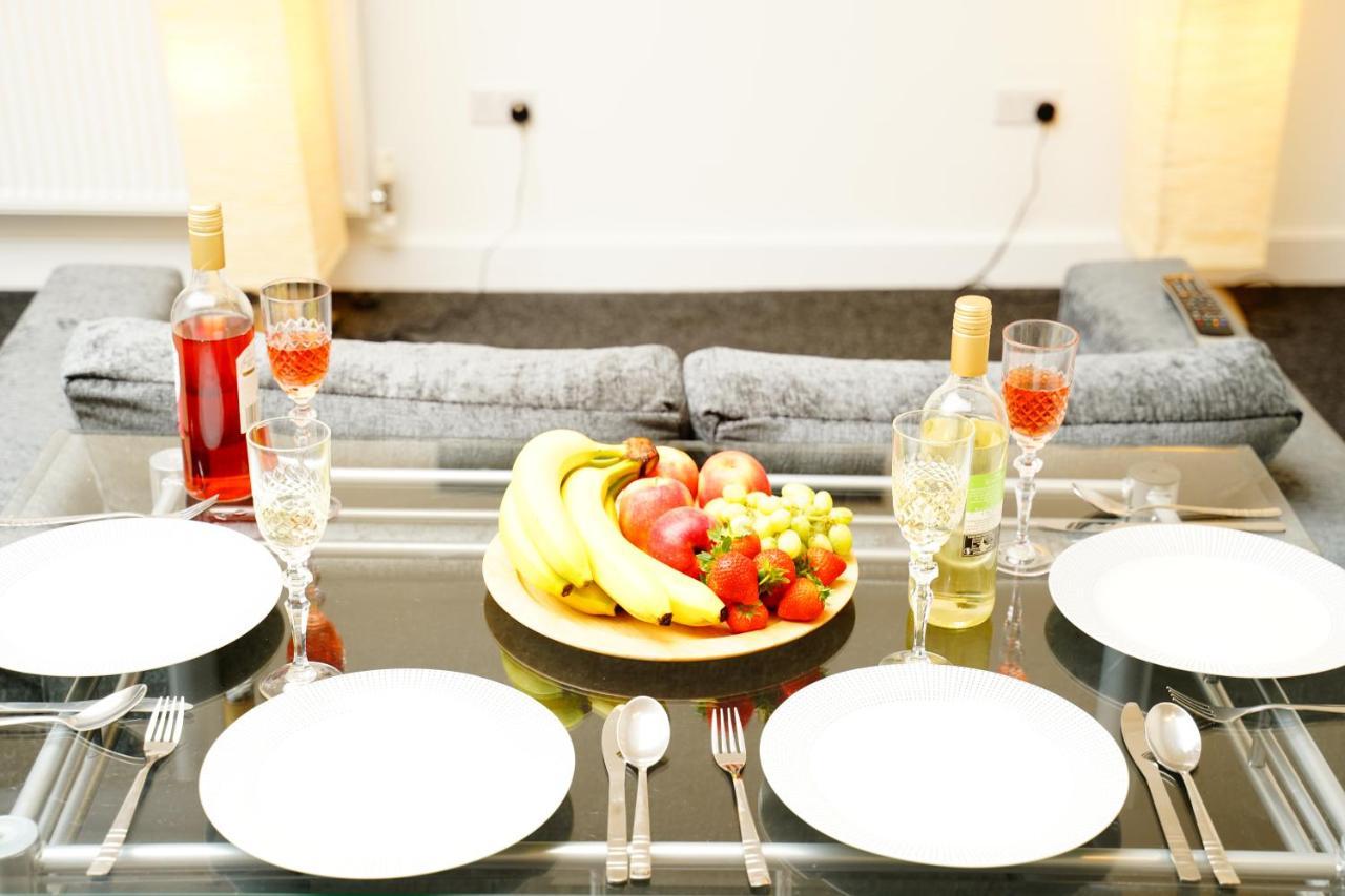Serviced Property Plymouth Buitenkant foto