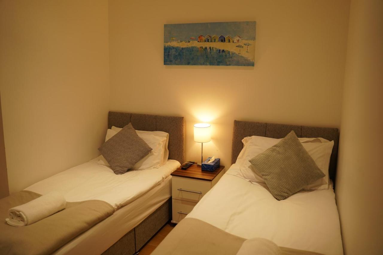 Serviced Property Plymouth Appartement Buitenkant foto