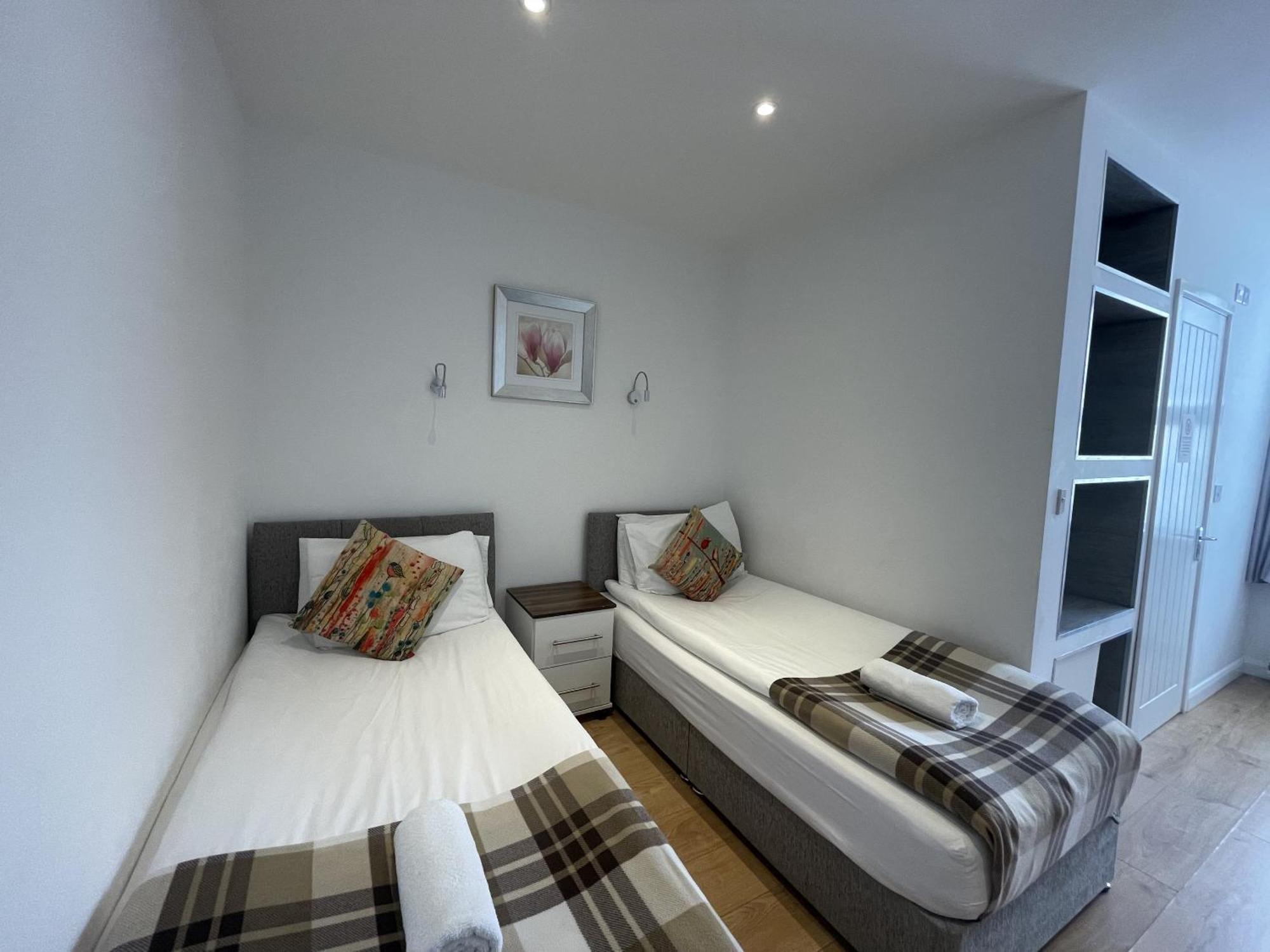 Serviced Property Plymouth Appartement Buitenkant foto