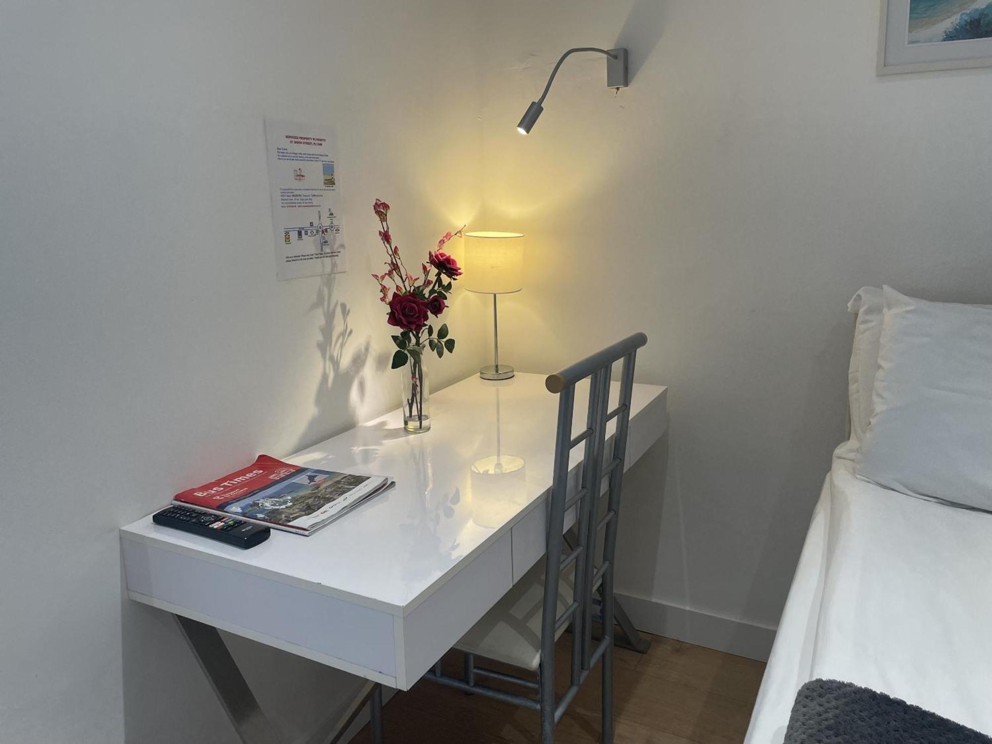 Serviced Property Plymouth Appartement Buitenkant foto